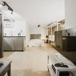 Basement * Μπέργκεν